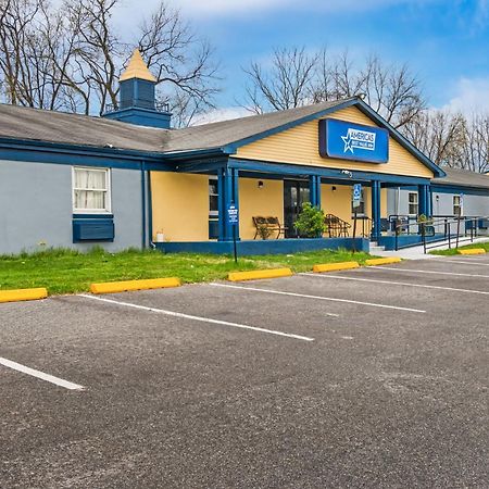 Americas Best Value Inn 卡莱尔 外观 照片