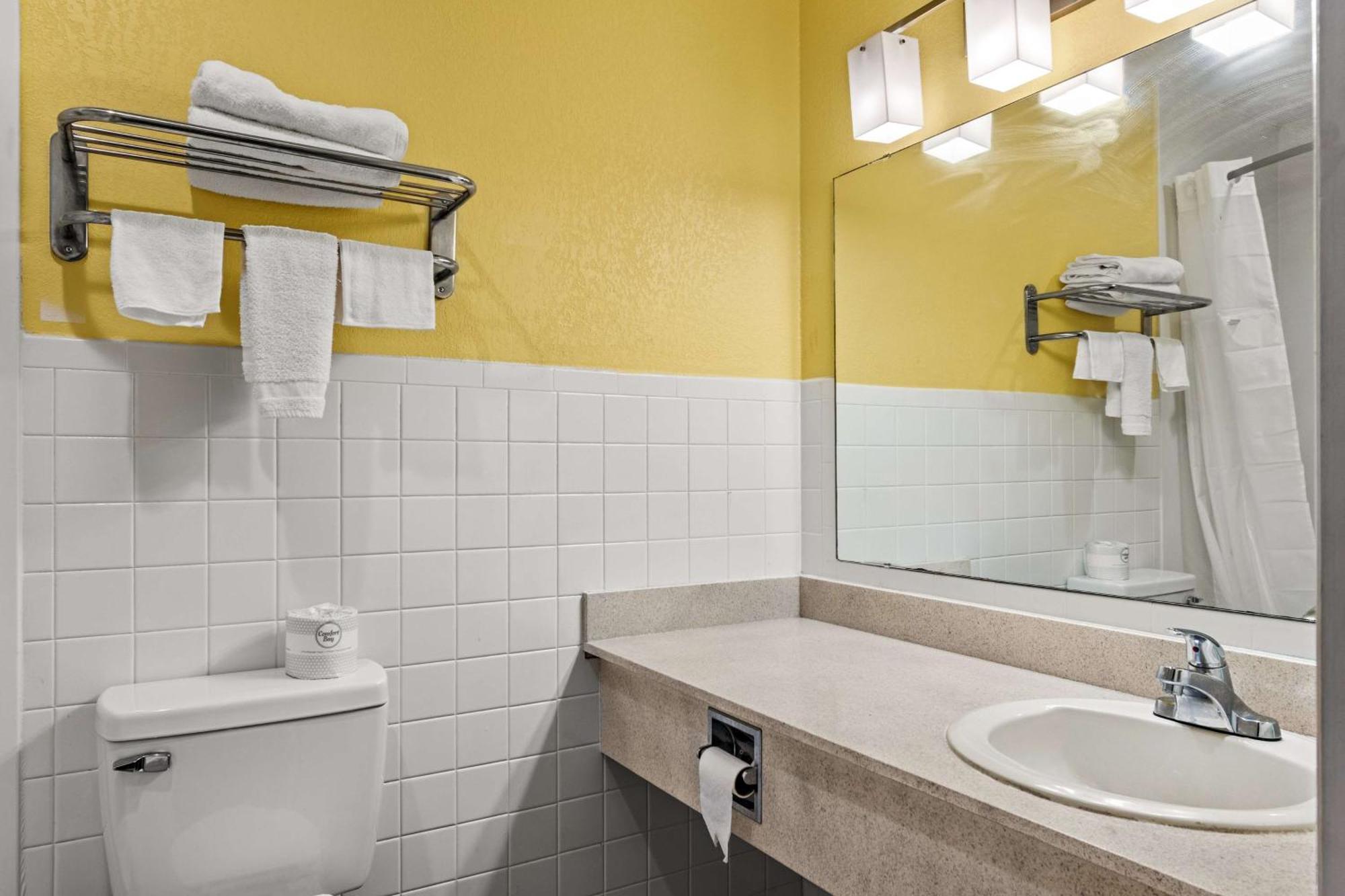 Americas Best Value Inn 卡莱尔 外观 照片